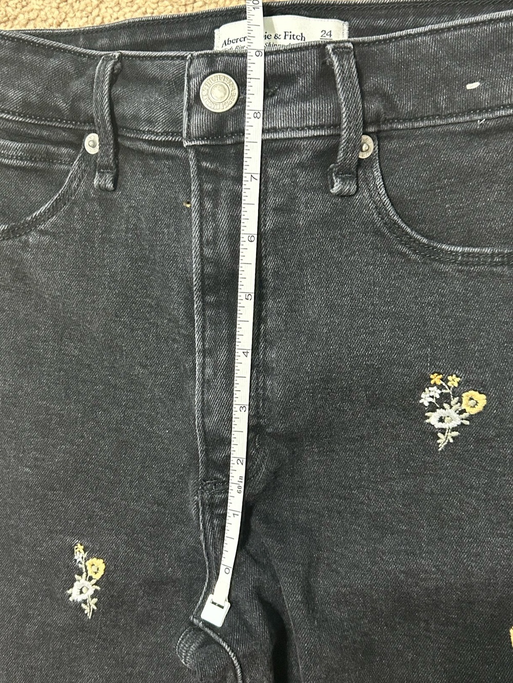 Abercrombie & Fitch Rise Super Skinny Ankle Embroidered Floral Black Wash Jeans - Picture 10 of 11